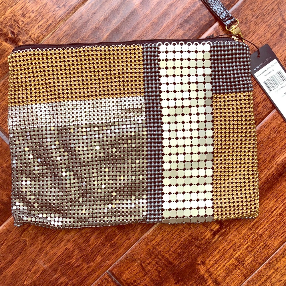NWT BCBG Mesh Silver/Gold Wristlet